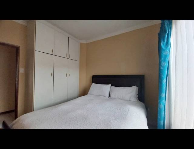 4 BEDROOM HOUSE TO LET IN MANDELA VIEW